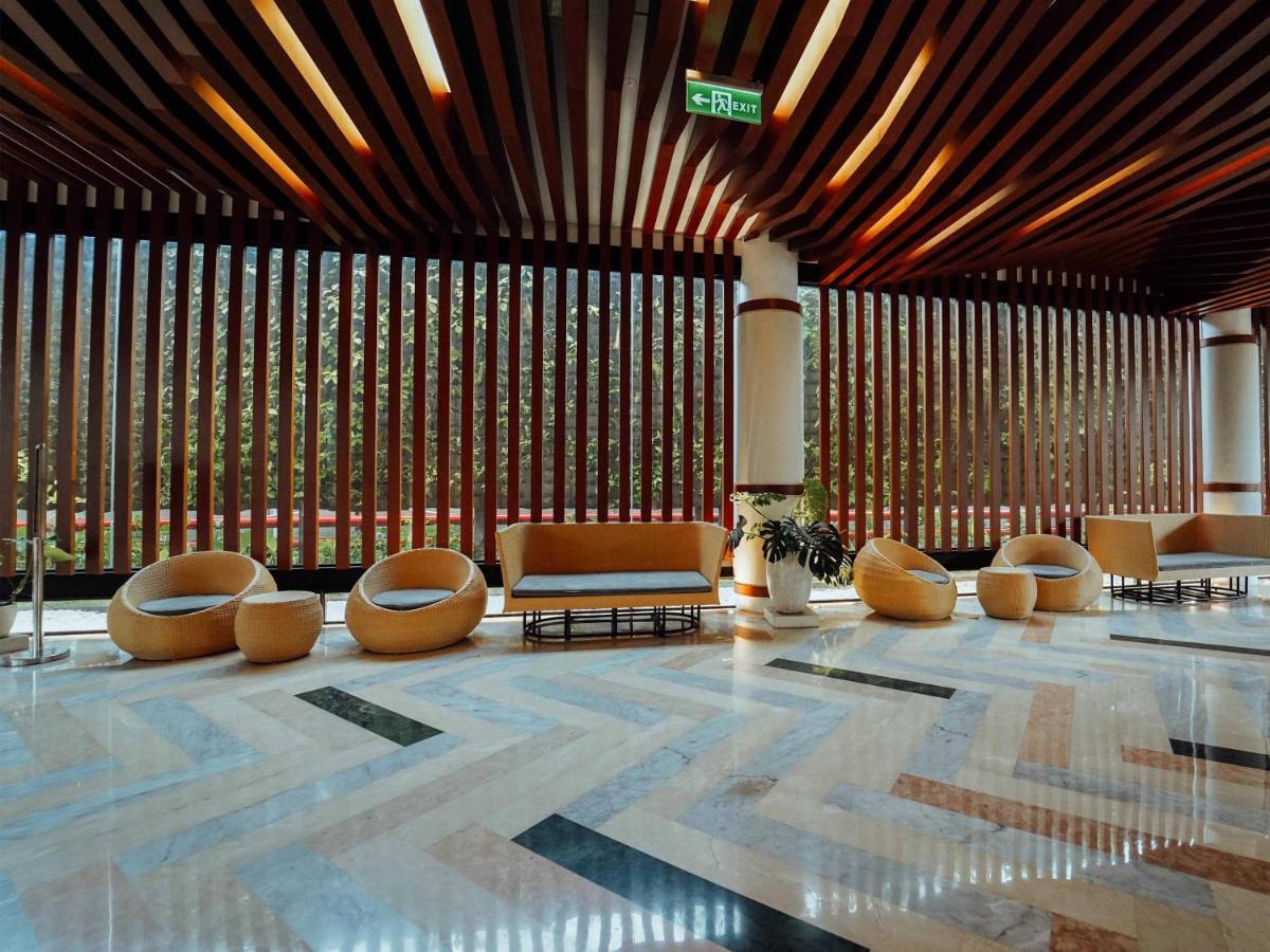 Rayz Umm Hotel Malang Esterno foto